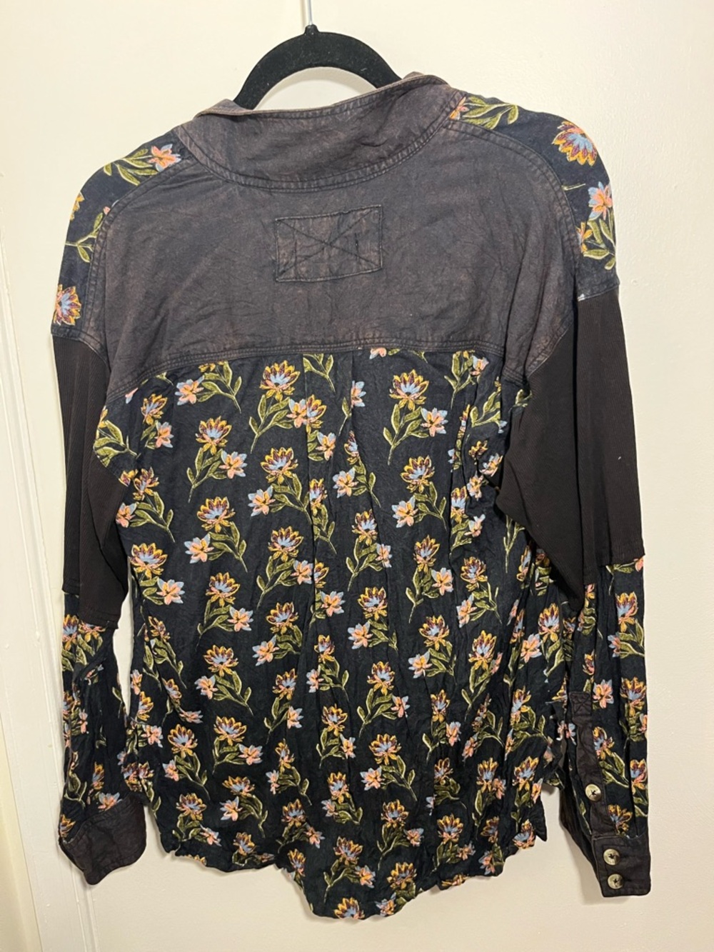 Free People We The Free Summer of Surf Pullover Button Henley Top - Picture 11 of 15